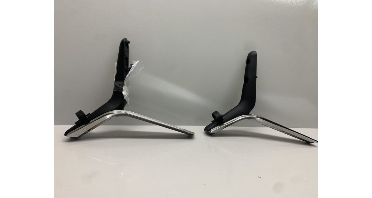 Podstawki nozki do LG 42LB670V,55LB67,MAM630481